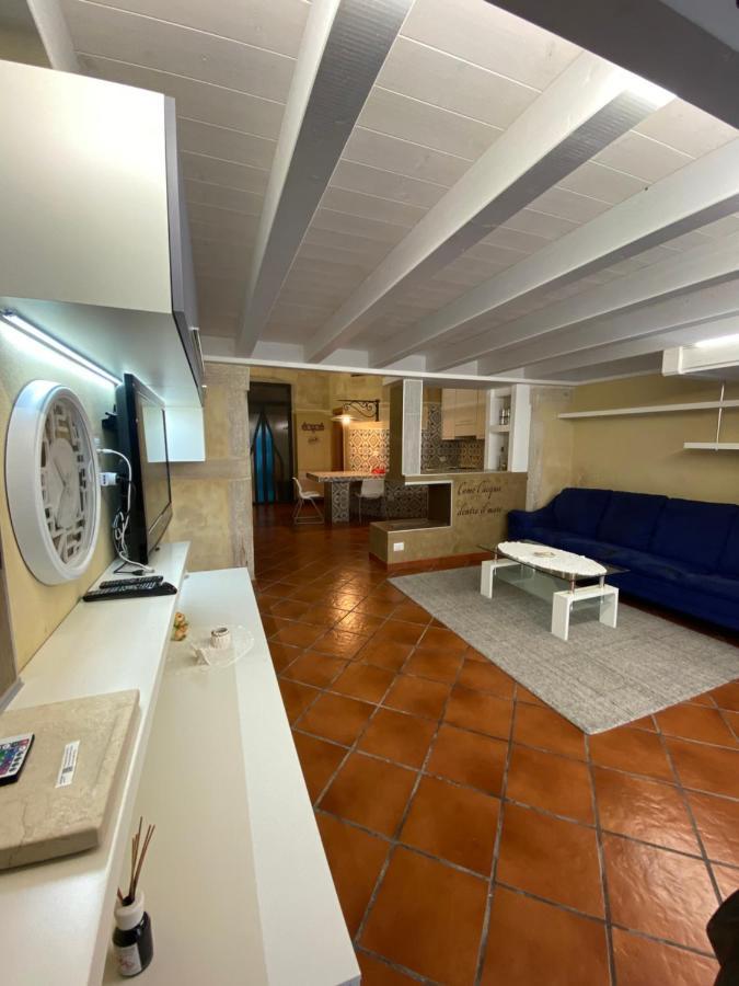 Dimora In Centro Bed & Breakfast Trani Ngoại thất bức ảnh