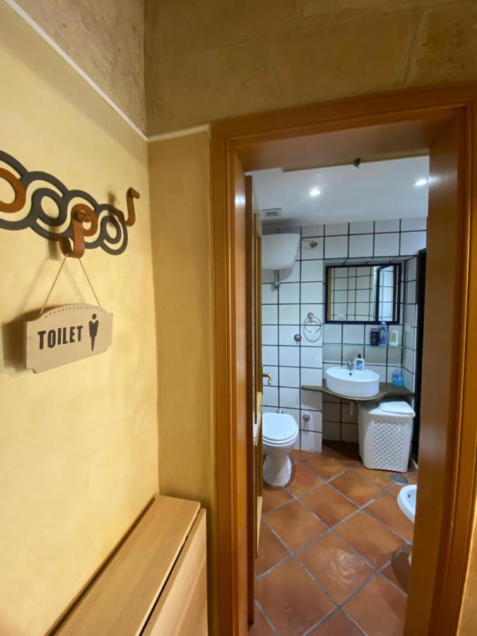 Dimora In Centro Bed & Breakfast Trani Ngoại thất bức ảnh